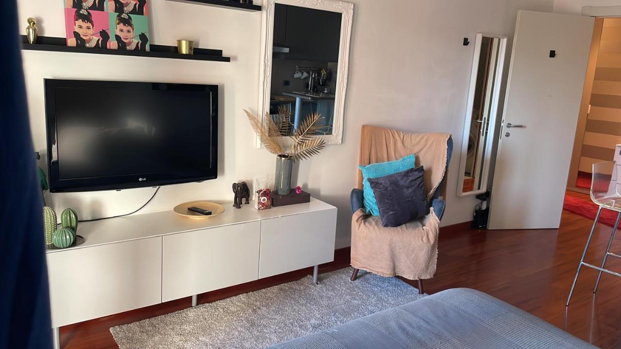 Gae Aulenti Home 밀라노 외부 사진